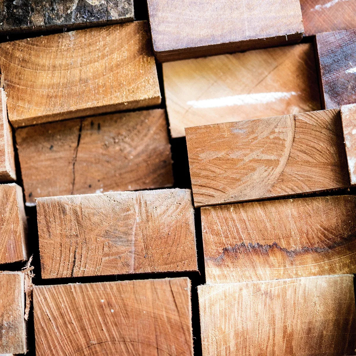 Premium full-length timber stave on a Bettr sauna